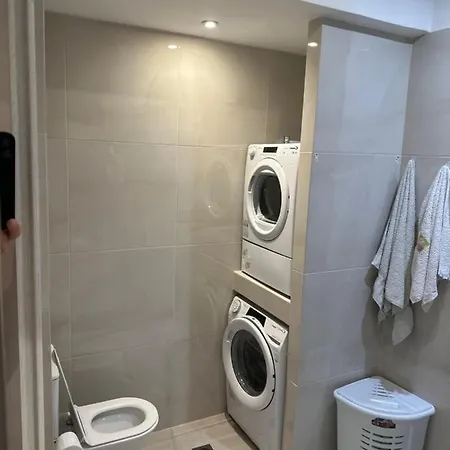 A&a Apartment Piraeus